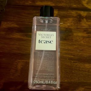 Victoria secret TEASE perfume 8.4 oz (full size) new